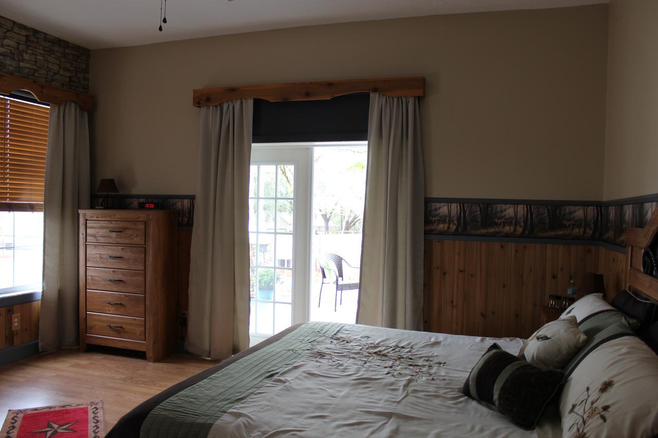 Couette-café Rock Pointe Ranch 3*